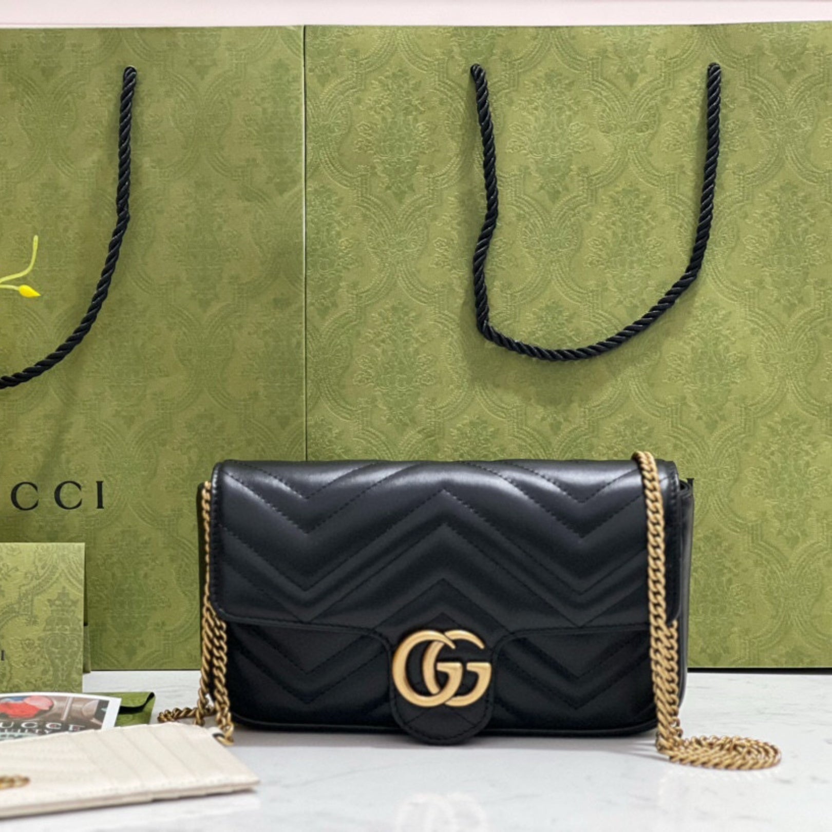 GG Marmont Mini Black Bag 21.5cm