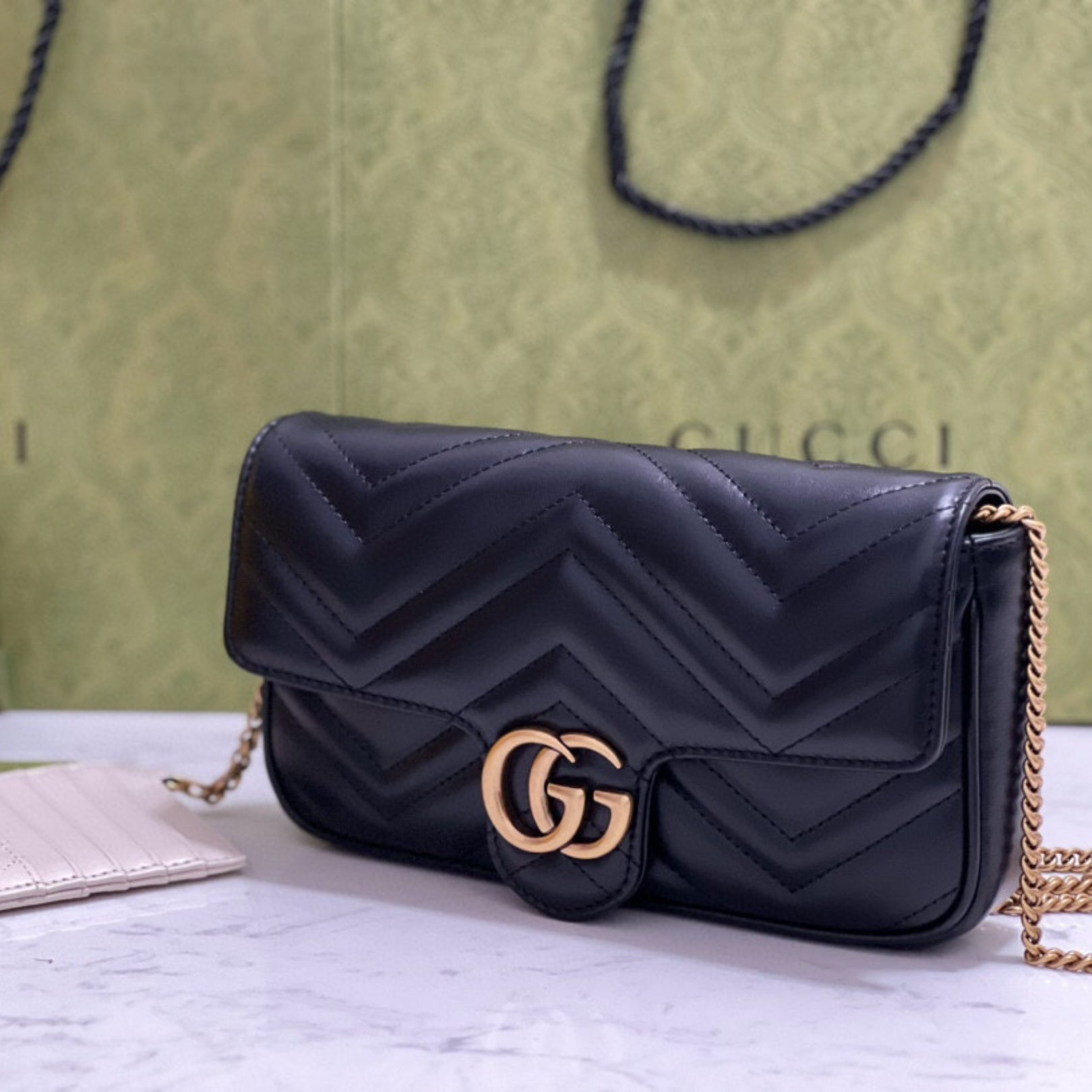GG Marmont Mini Black Bag 21.5cm