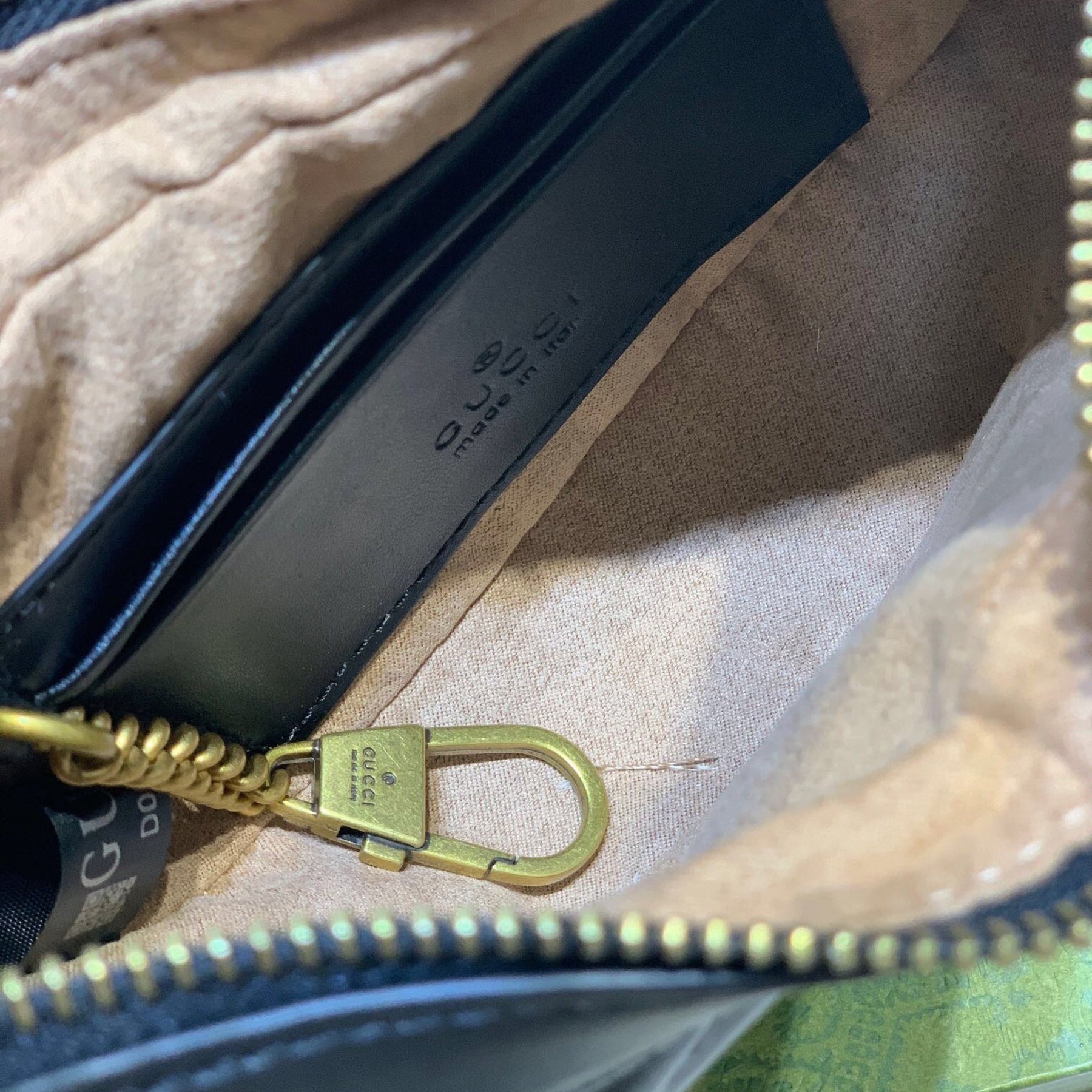 Bolsa GG Marmont Mini half-moon Preta 21cm