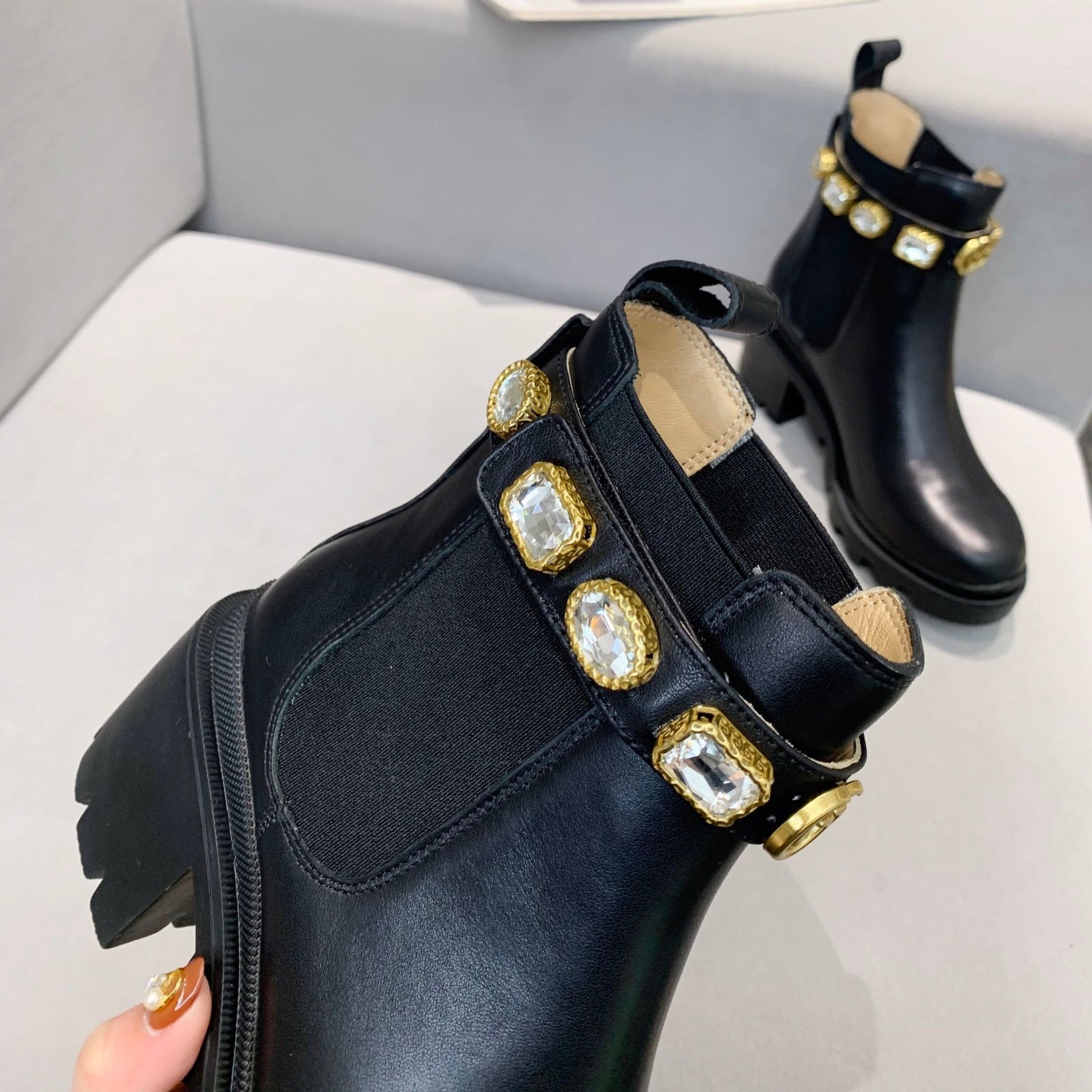 GG Ankle boot with stones and 60mm heel
