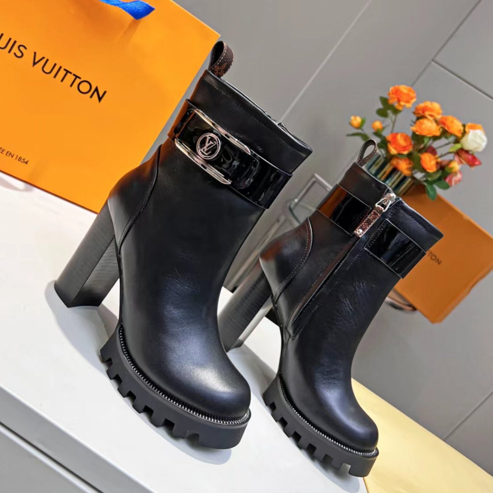 LV Star Trail Boot Leather Detail