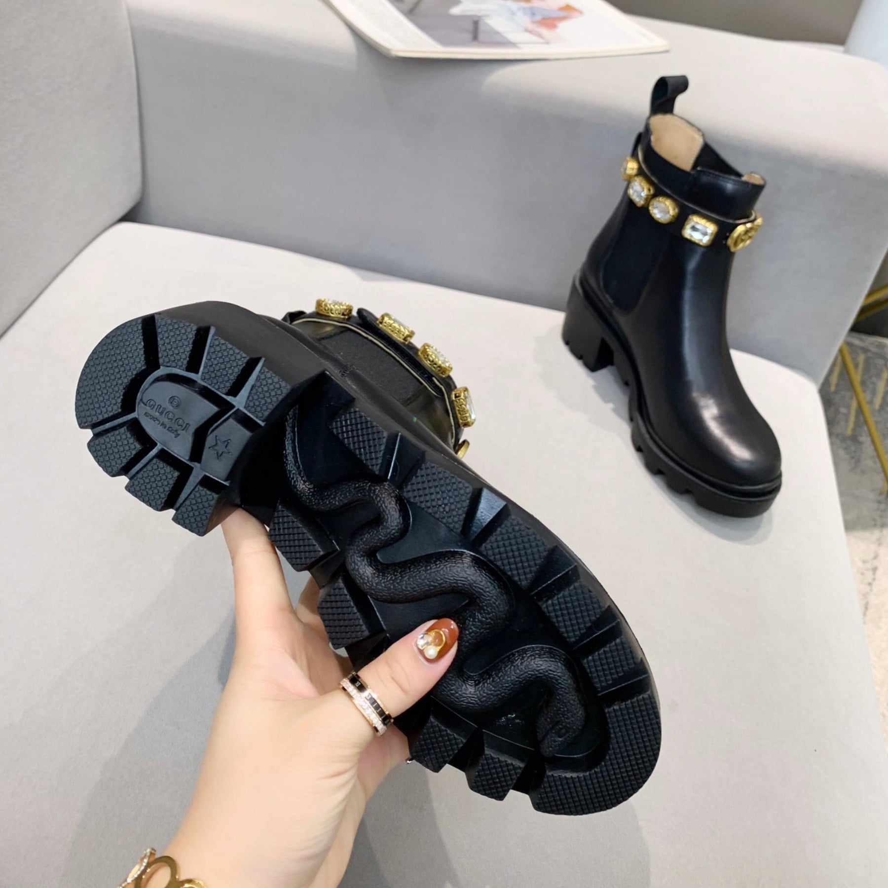 GG Ankle boot with stones and 60mm heel