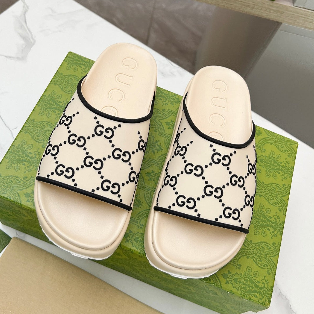 GG Beige Canvas Black Slide Flip Flops Details