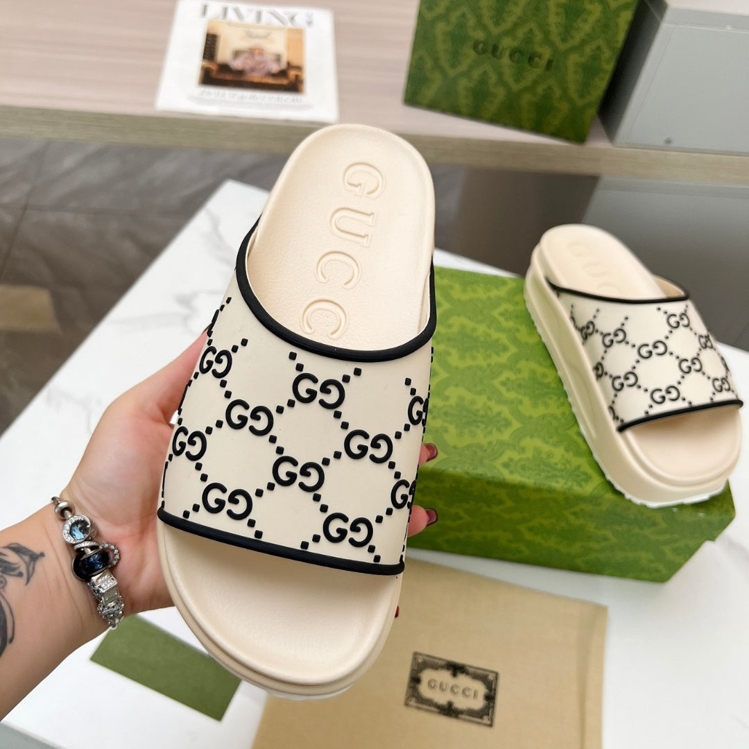 GG Beige Canvas Black Slide Flip Flops Details