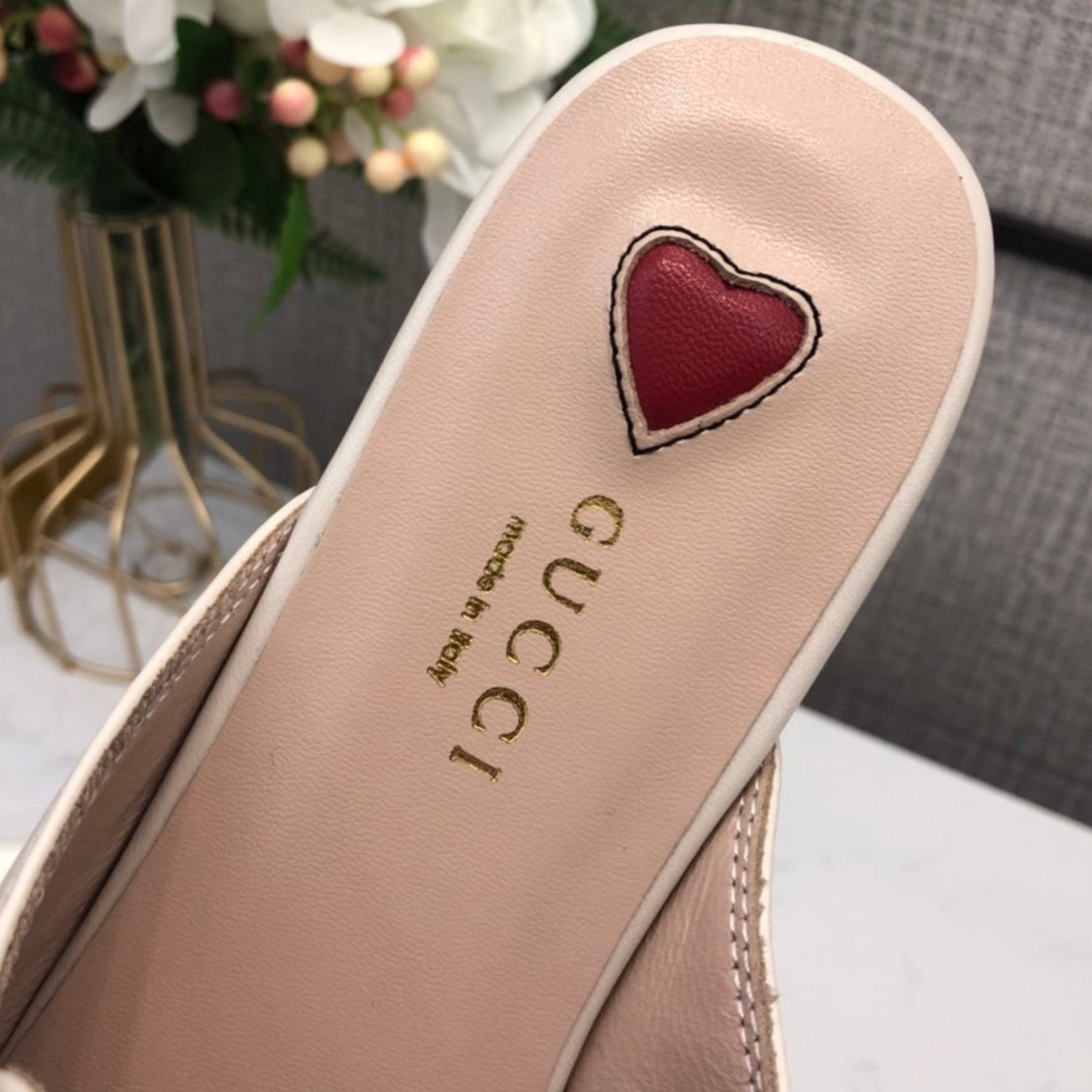 GG Princetown Off-White Leather Mule with Strap