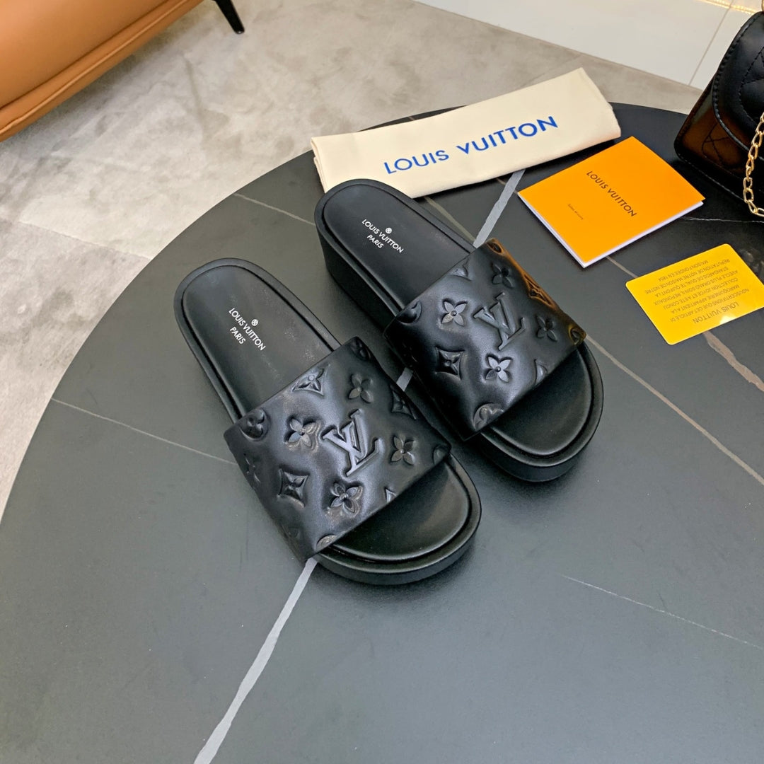 LV Slide Platform Sandal in Black Leather