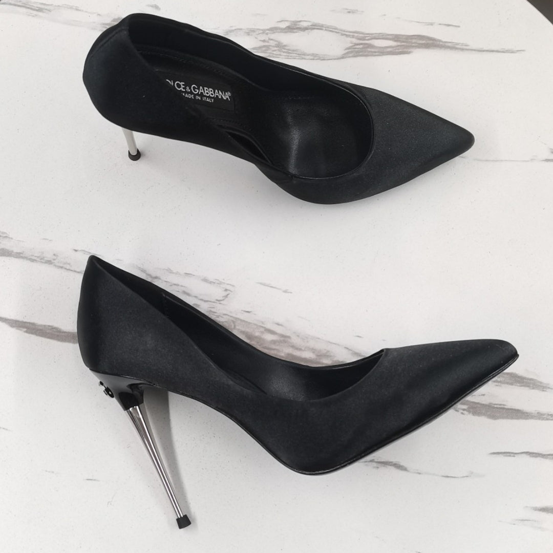 Black DG Pumps with Logo on 10.5cm heel