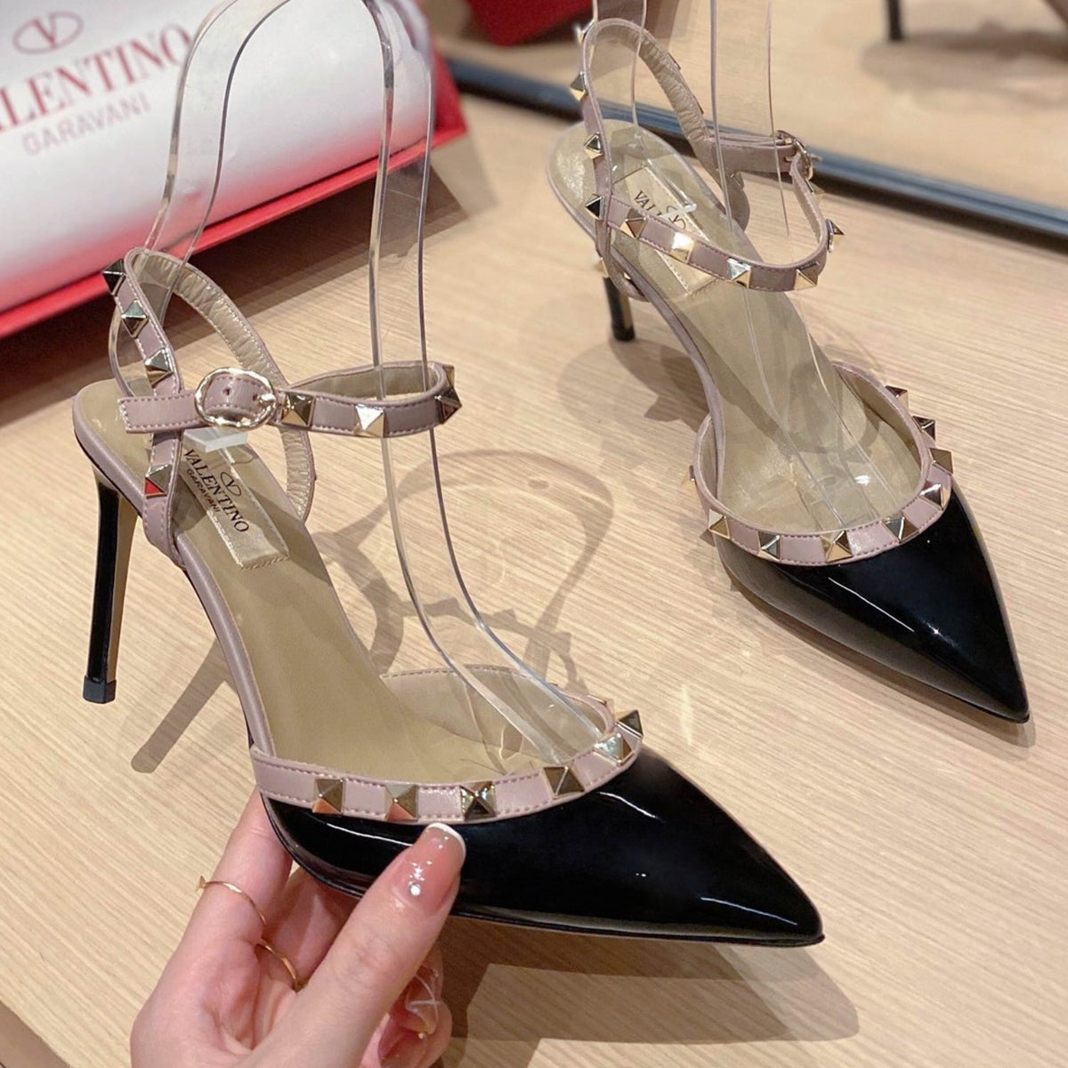 VLT Black Leather Pumps with 9cm Heel Details