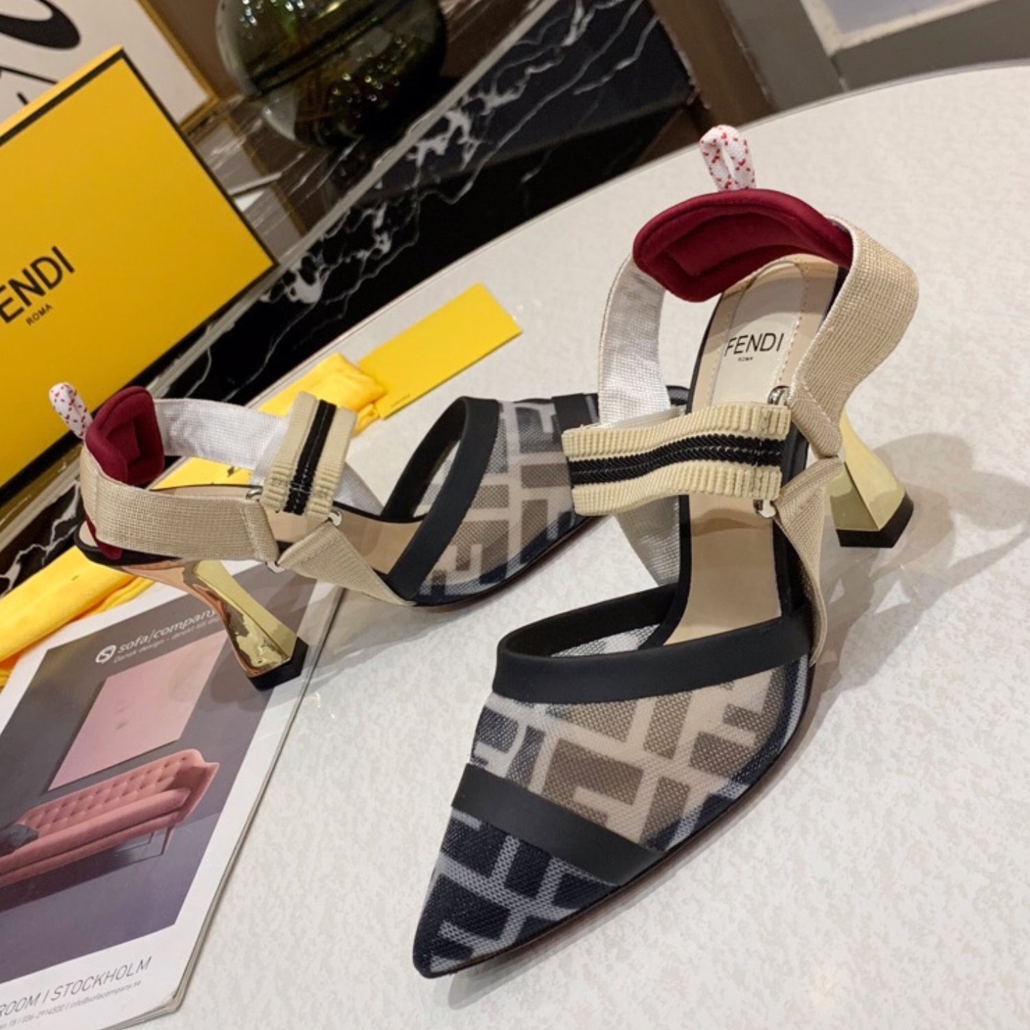FND Black and Beige Pumps with Canvas Leather and 9.5cm Gold Heel