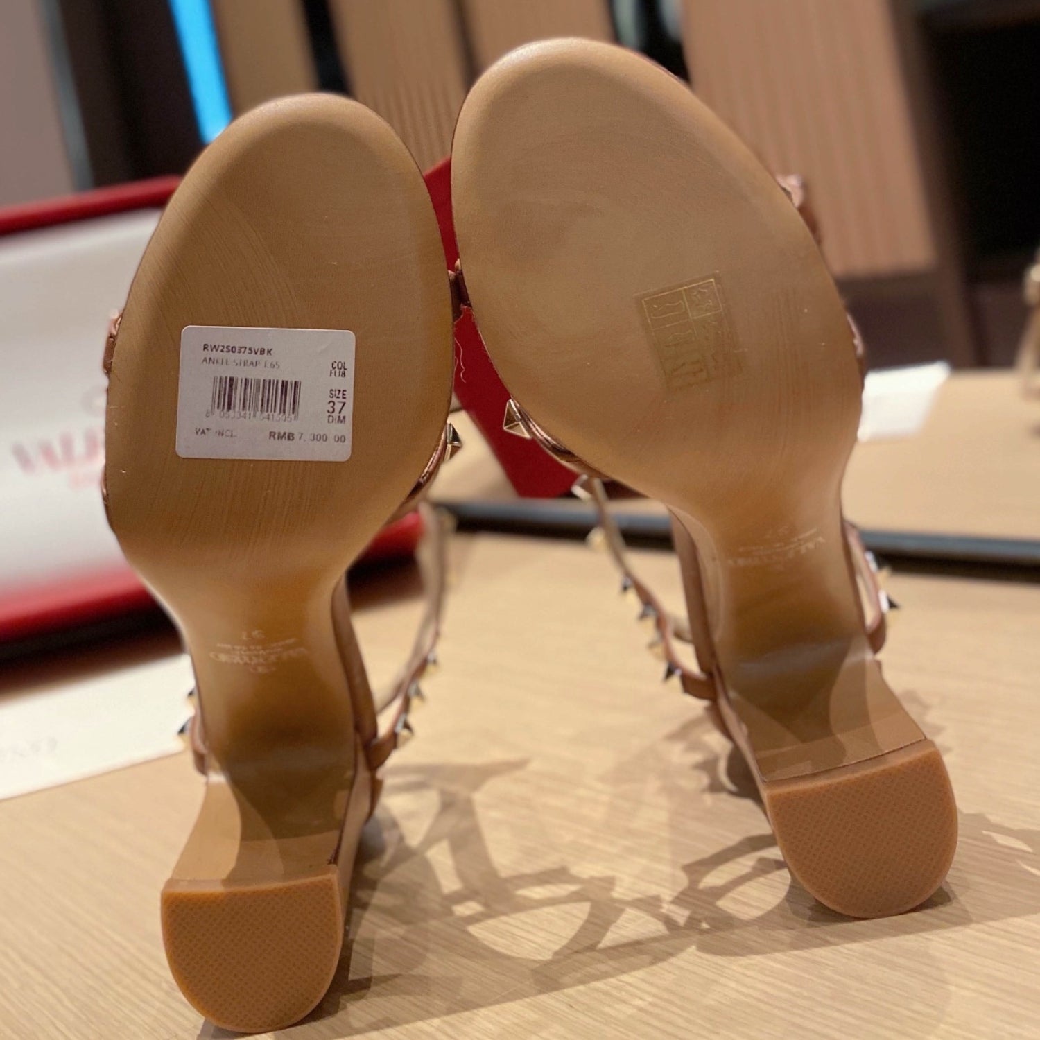 VLT Brown Leather Sandal with details, 8.5cm heel