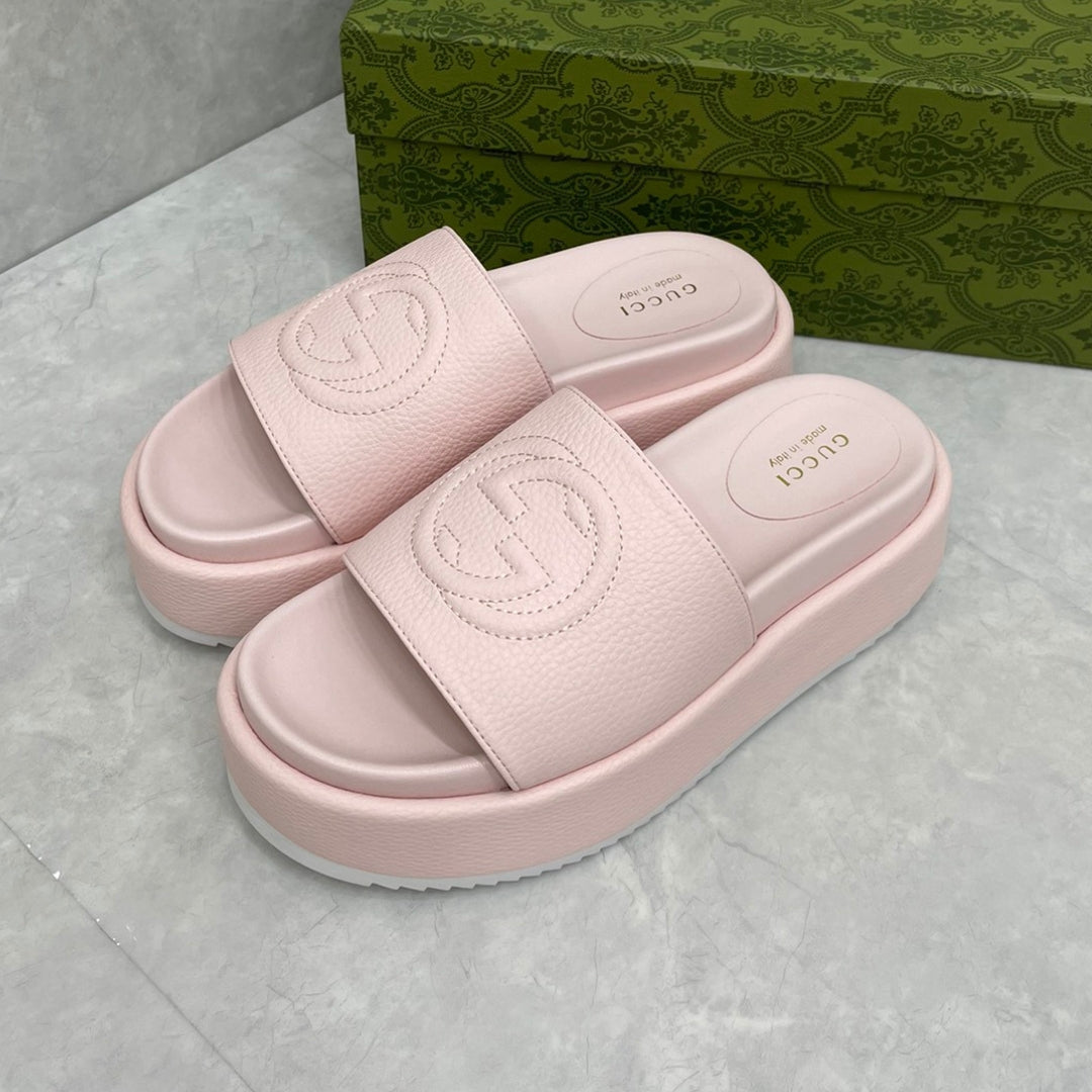 Sandália GG Plataforma Slider Couro Rosa interlocking