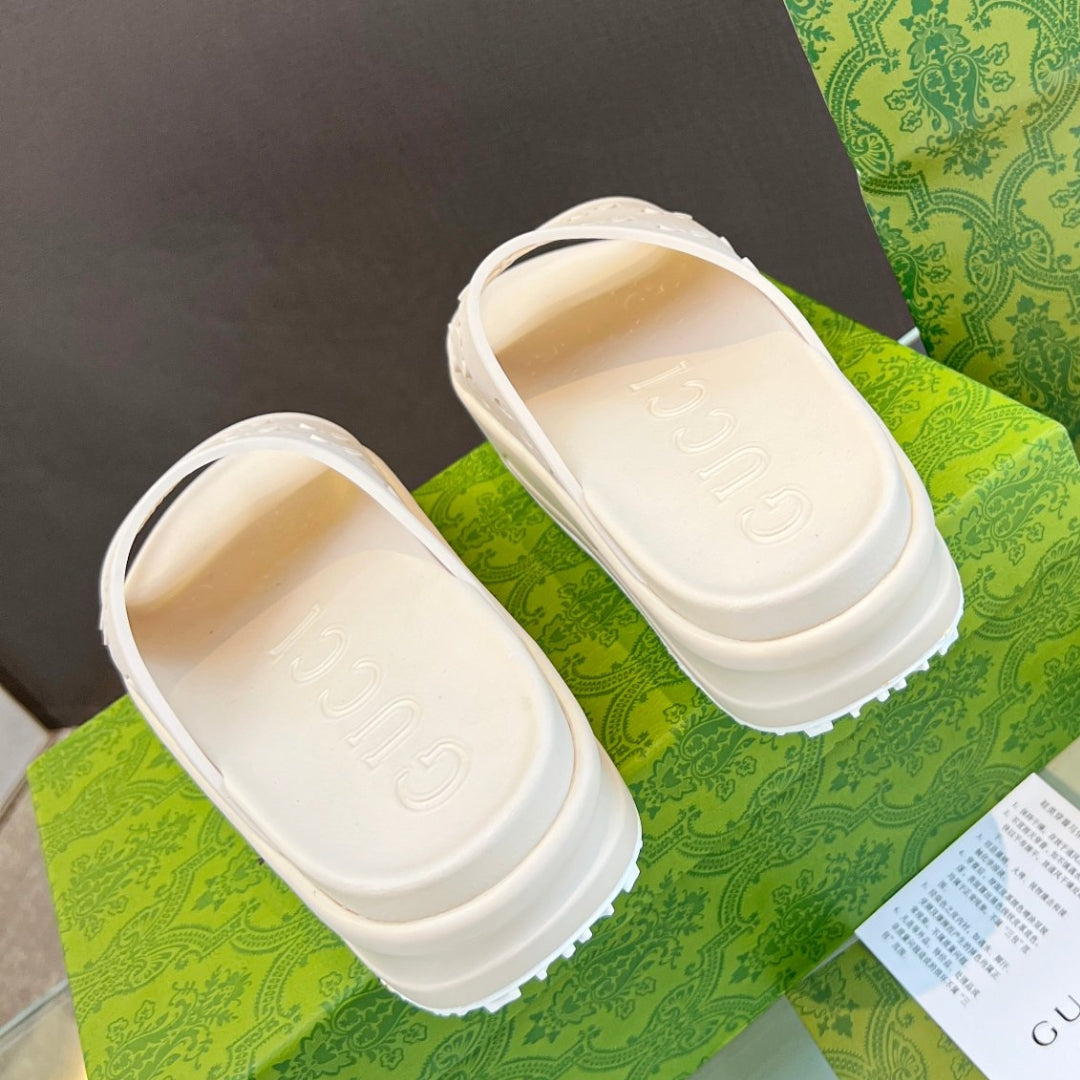 Slide Flip Flop GG Pink Canvas Details