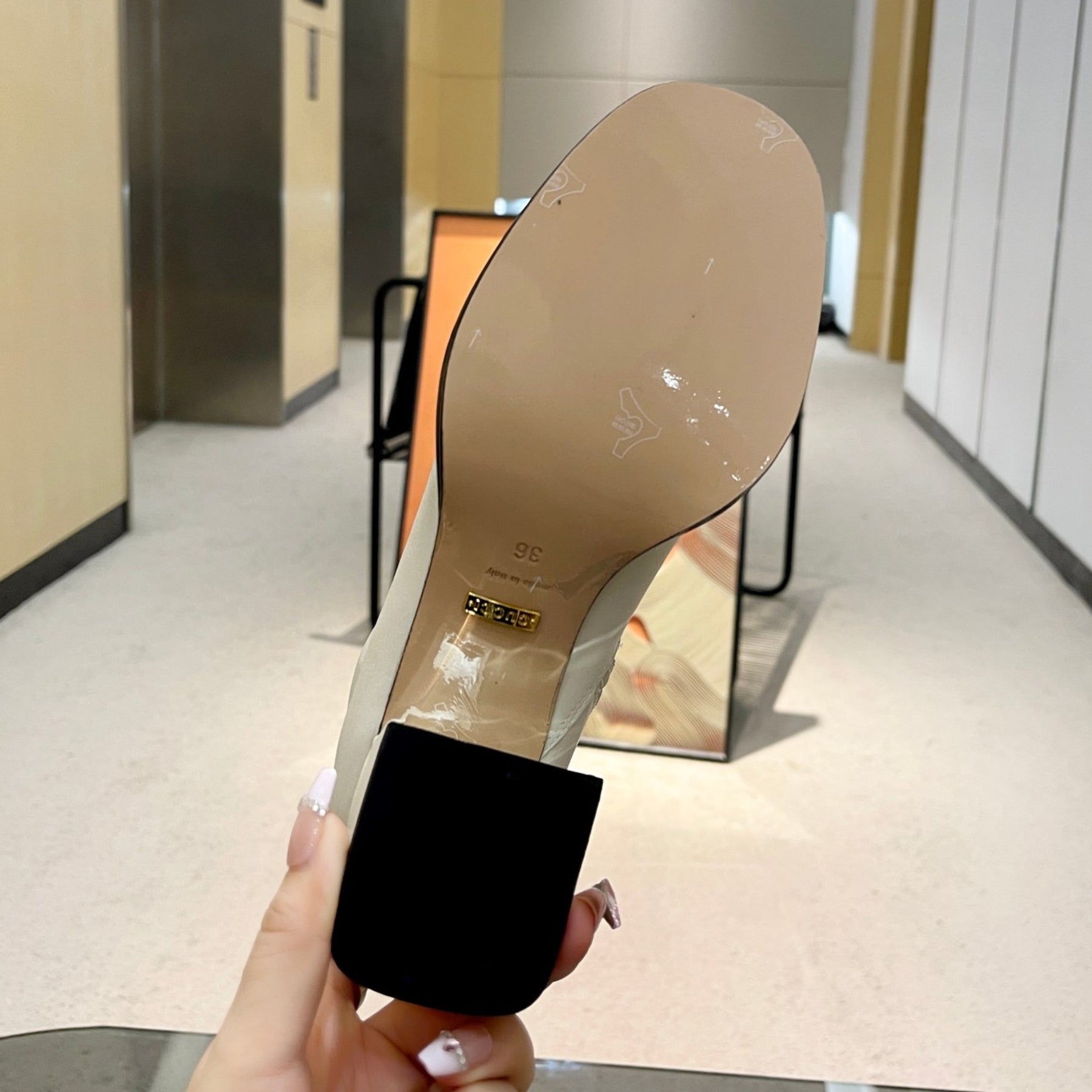 GG boot with horsebit detail and 55mm heel in white