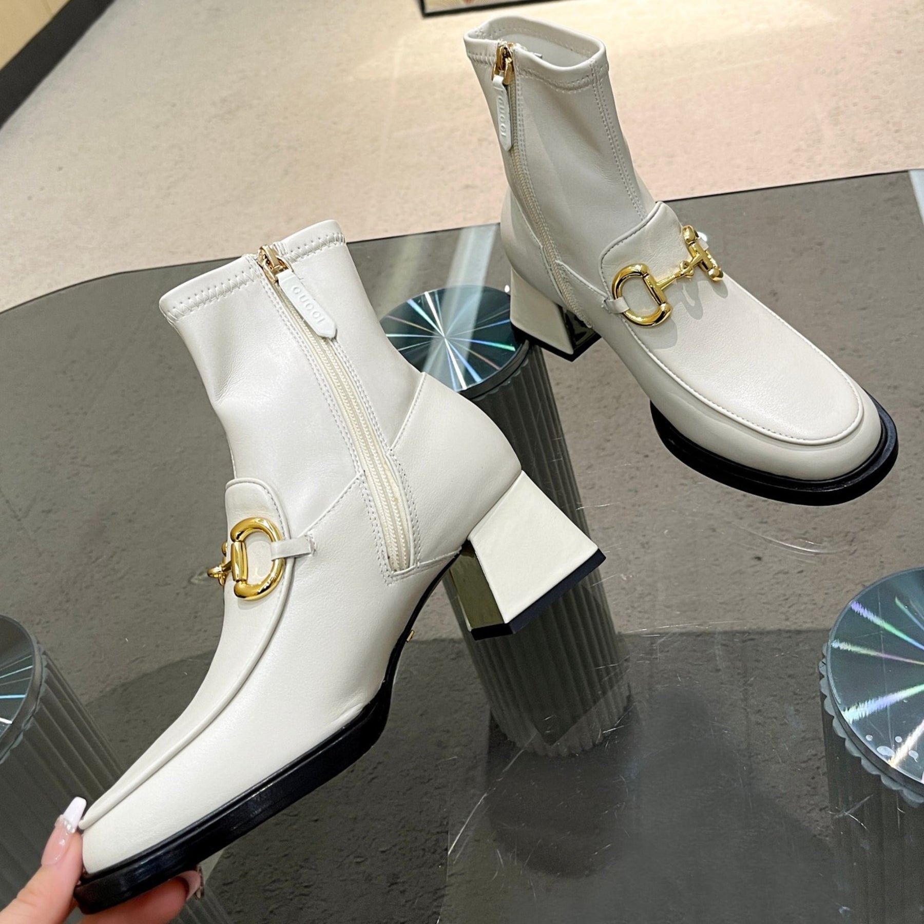 GG boot with horsebit detail and 55mm heel in white