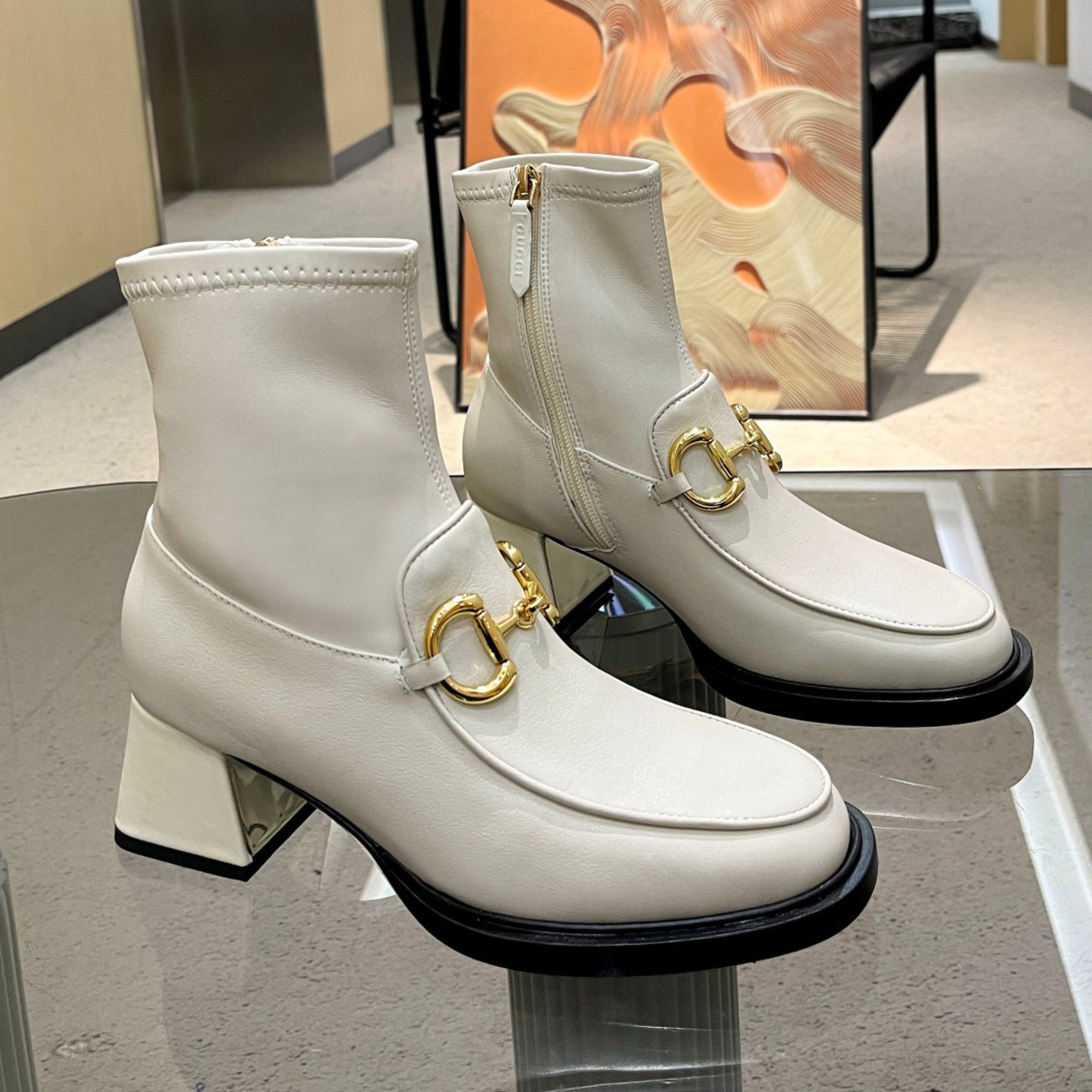 GG boot with horsebit detail and 55mm heel in white