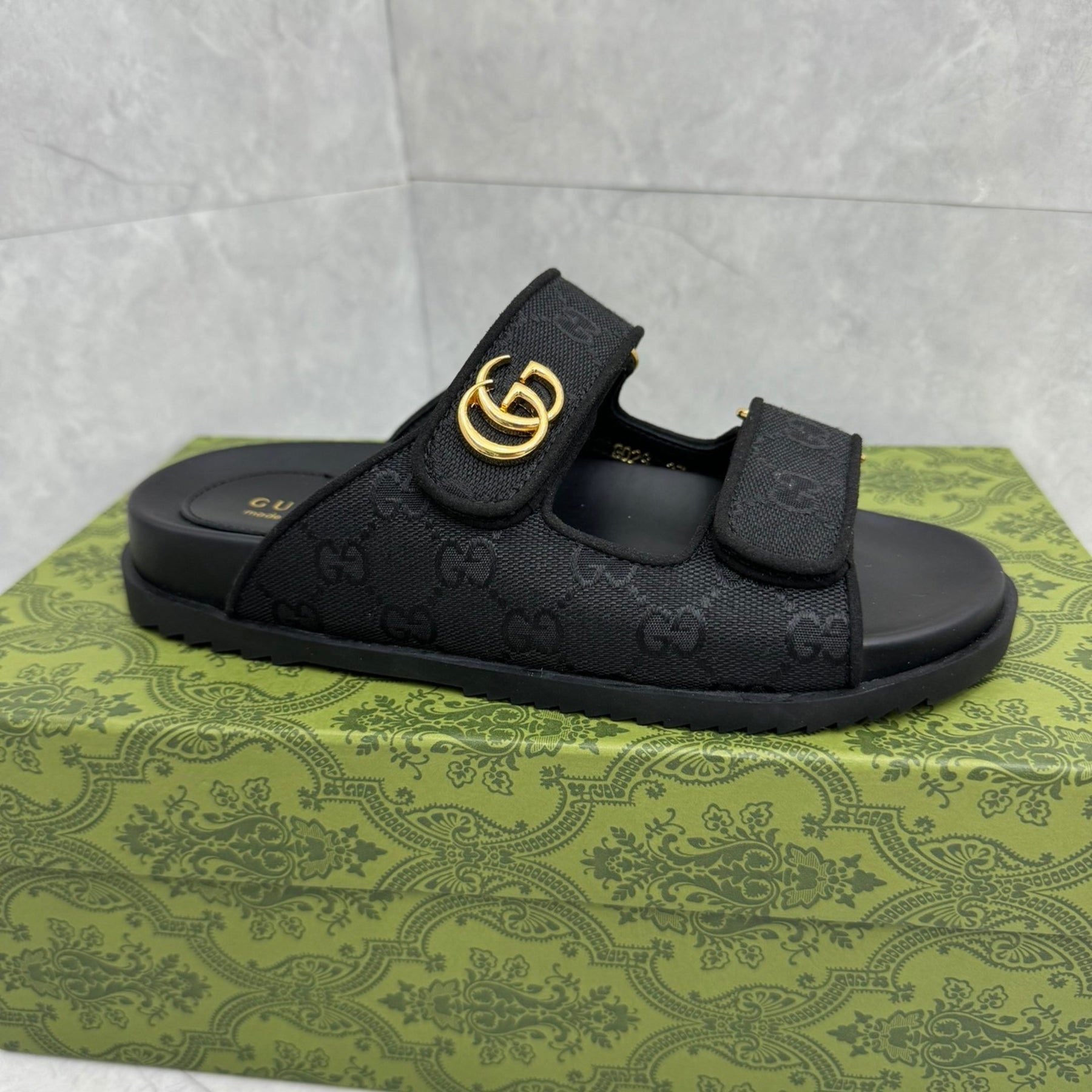 Sandália GG Slider com Double com preto