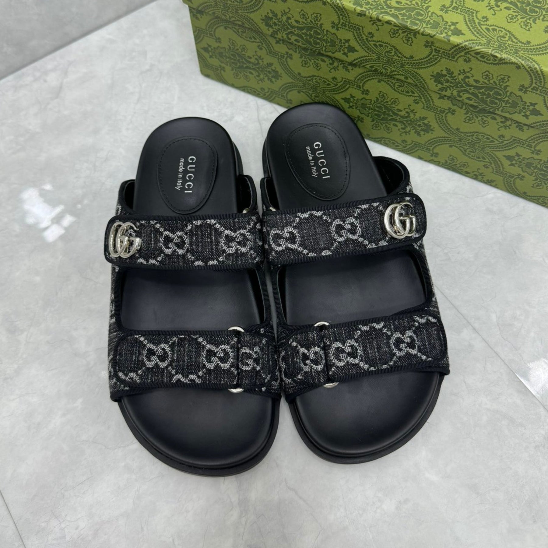 GG Slider Sandal with Double in black with gray details