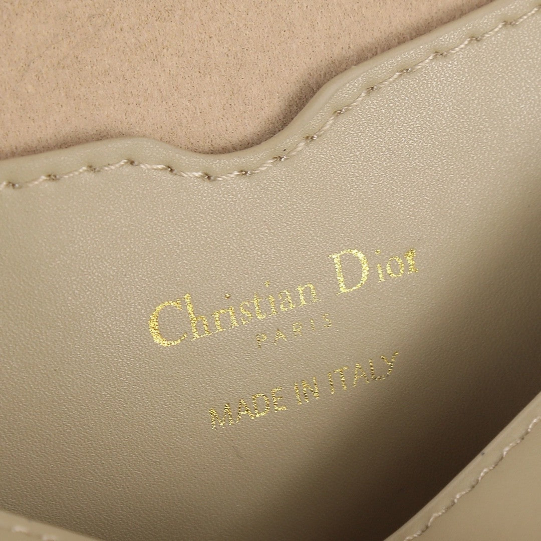 Dio Bobby West-East Small Matte Beige 22cm Bag