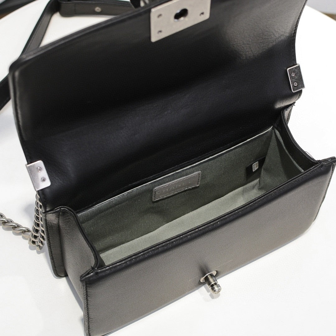 CHN Boy Black and Silver Bag 25cm