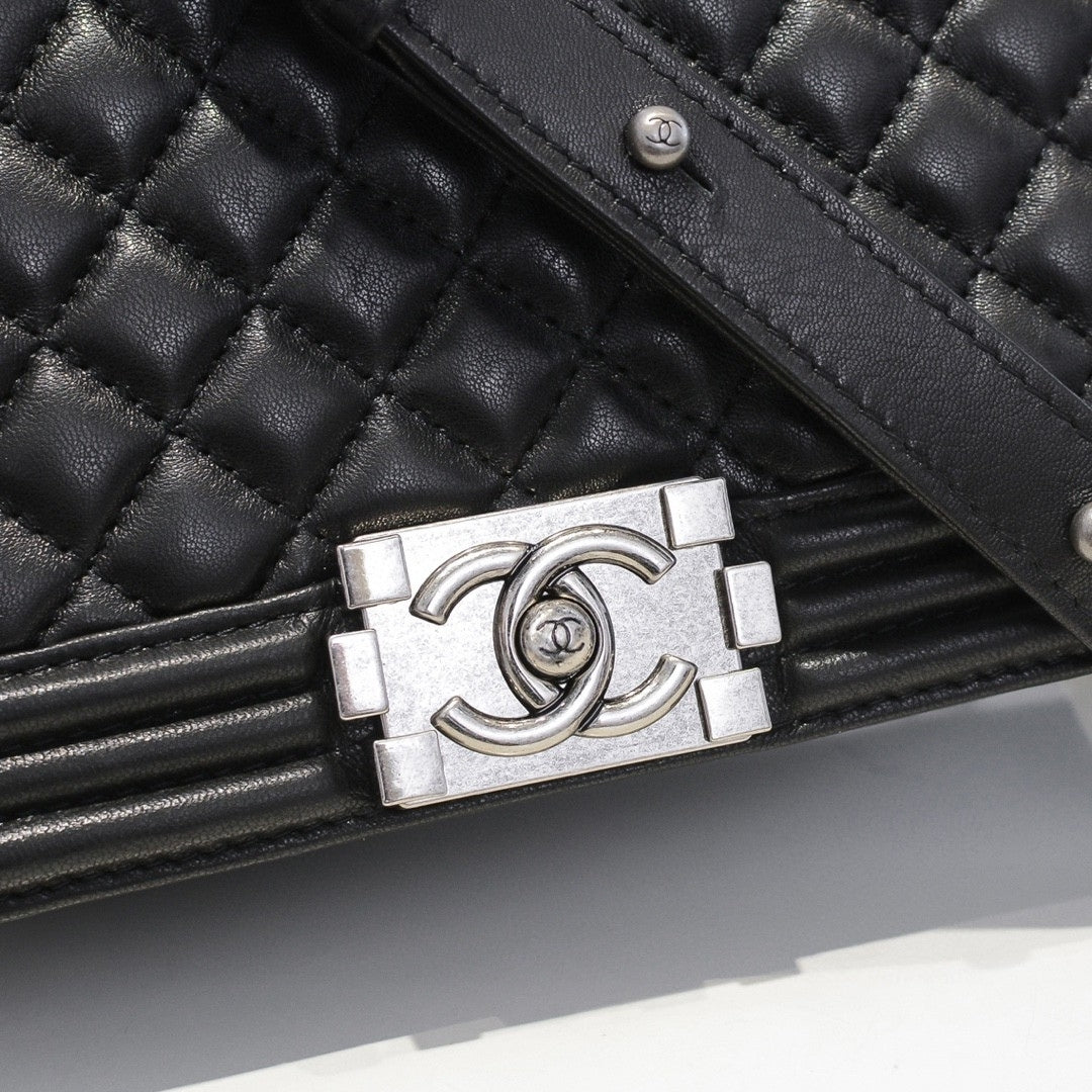CHN Boy Black and Silver Bag 25cm