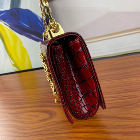 DG Girls Red Crossbody Bag with Details 21cm