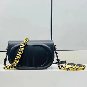 Dio Signature Black Bag 19cm