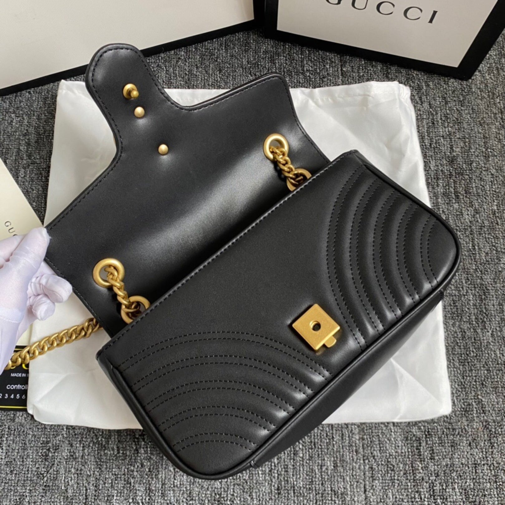 GG Marmont Small Black Bag 26cm