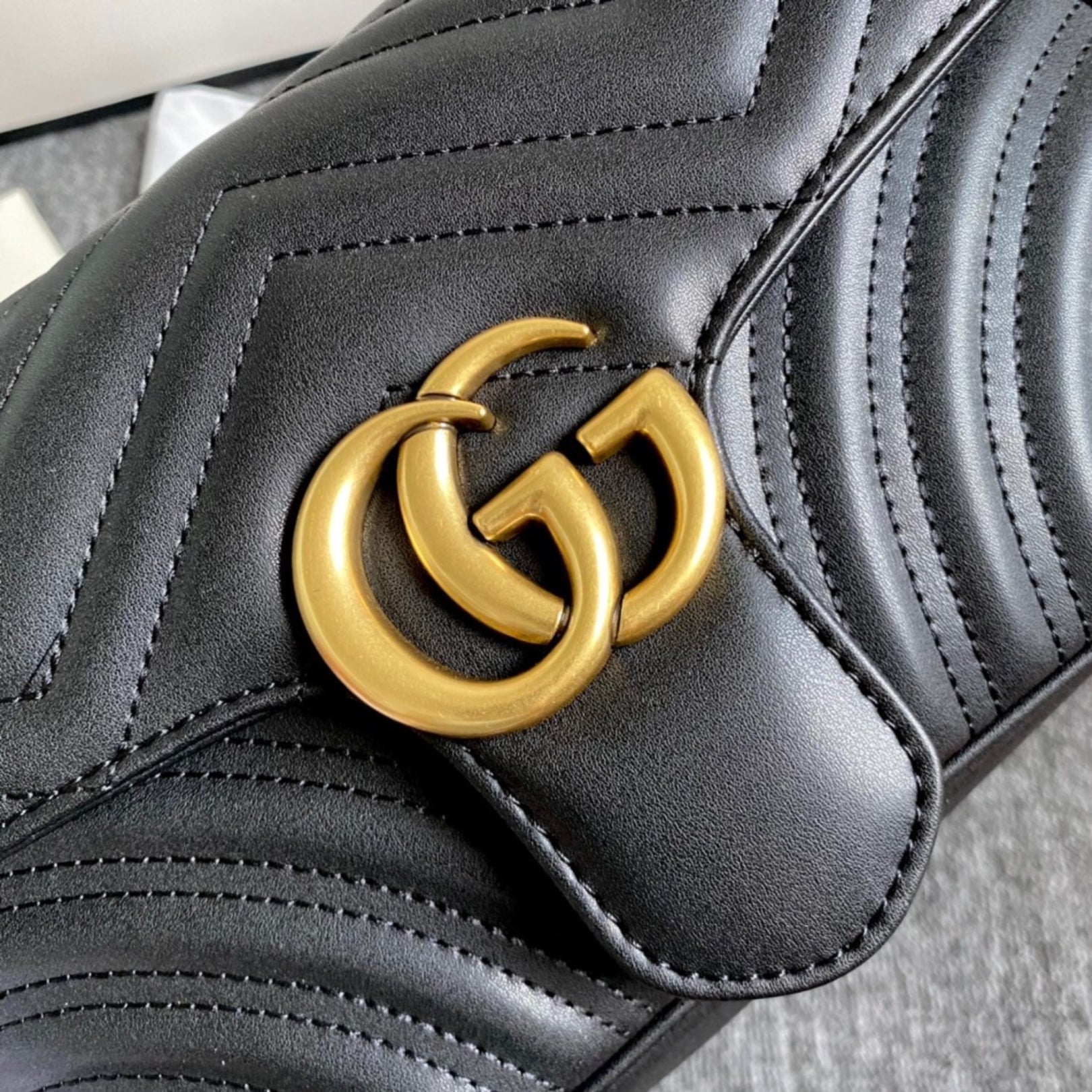 GG Marmont Small Black Bag 26cm