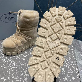 PRD Apres Beige Boots with Fur
