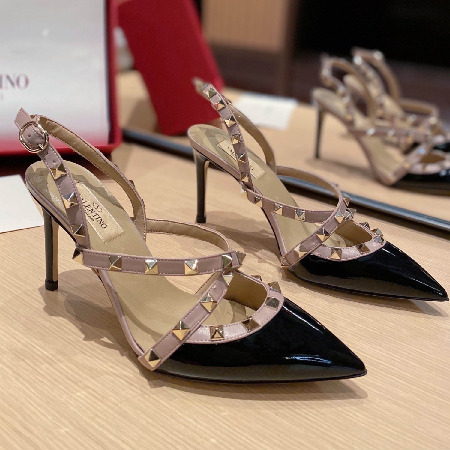 VLT Black Leather Pumps with Upper Details, 9cm Heel