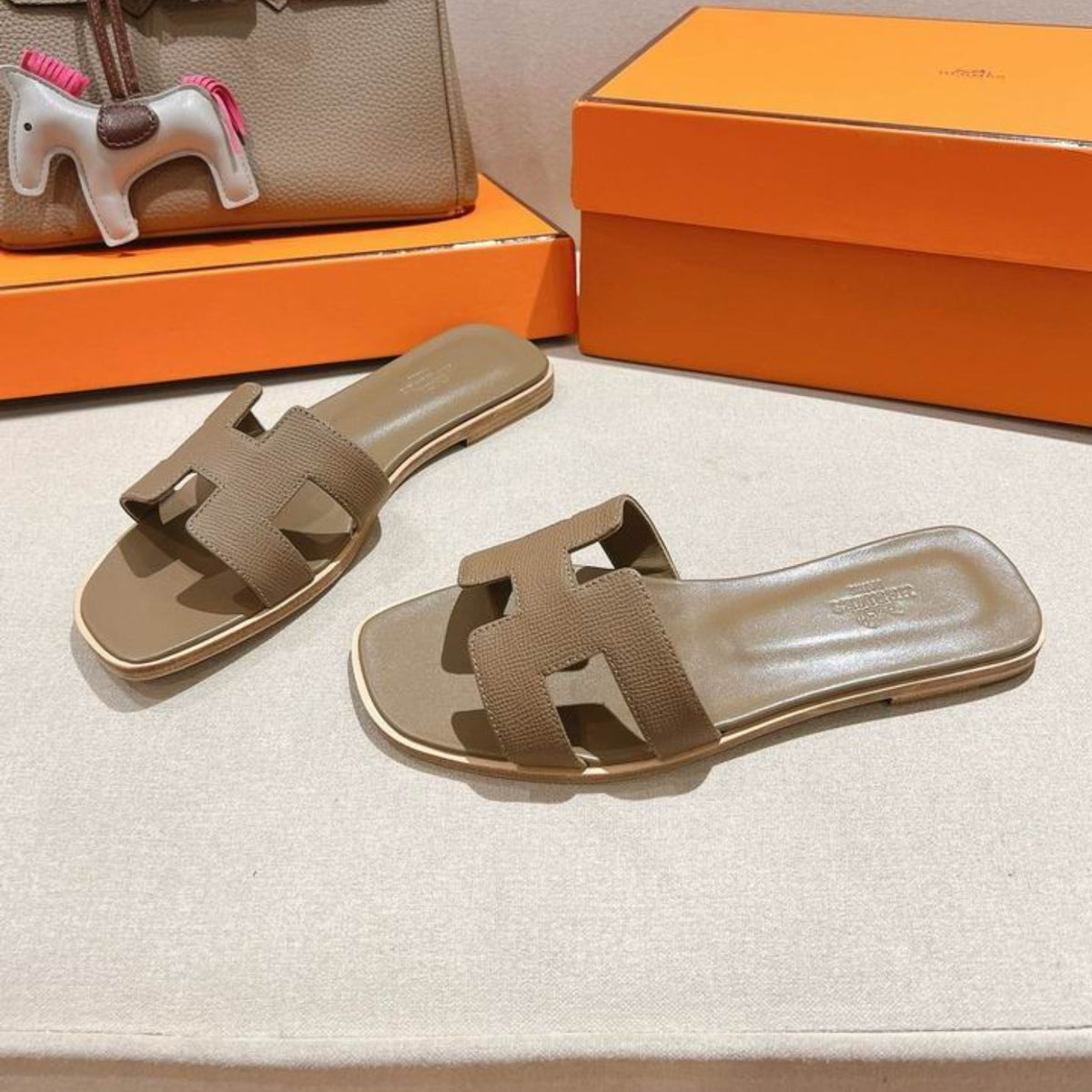 HRMS Oran Light Brown Sandal