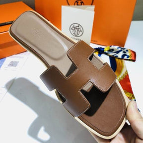 HRMS Oran Brown Classic Sandal