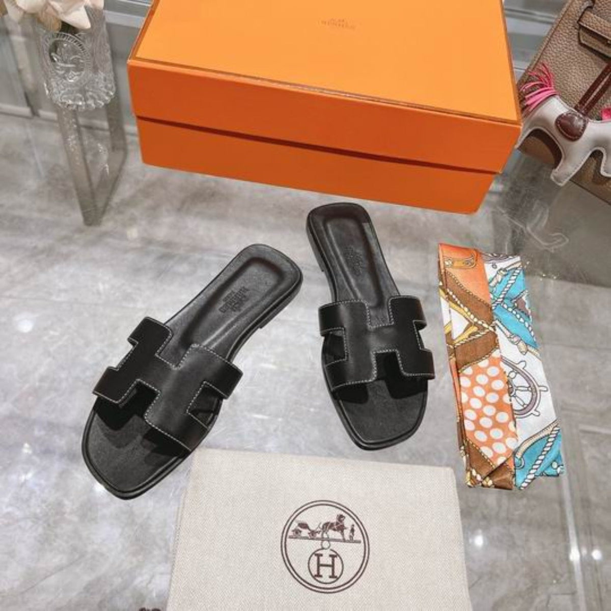 HRMS Oran Black I Sandal