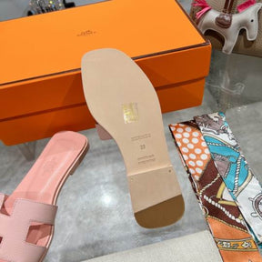 HRMS Oran Salmon Sandals