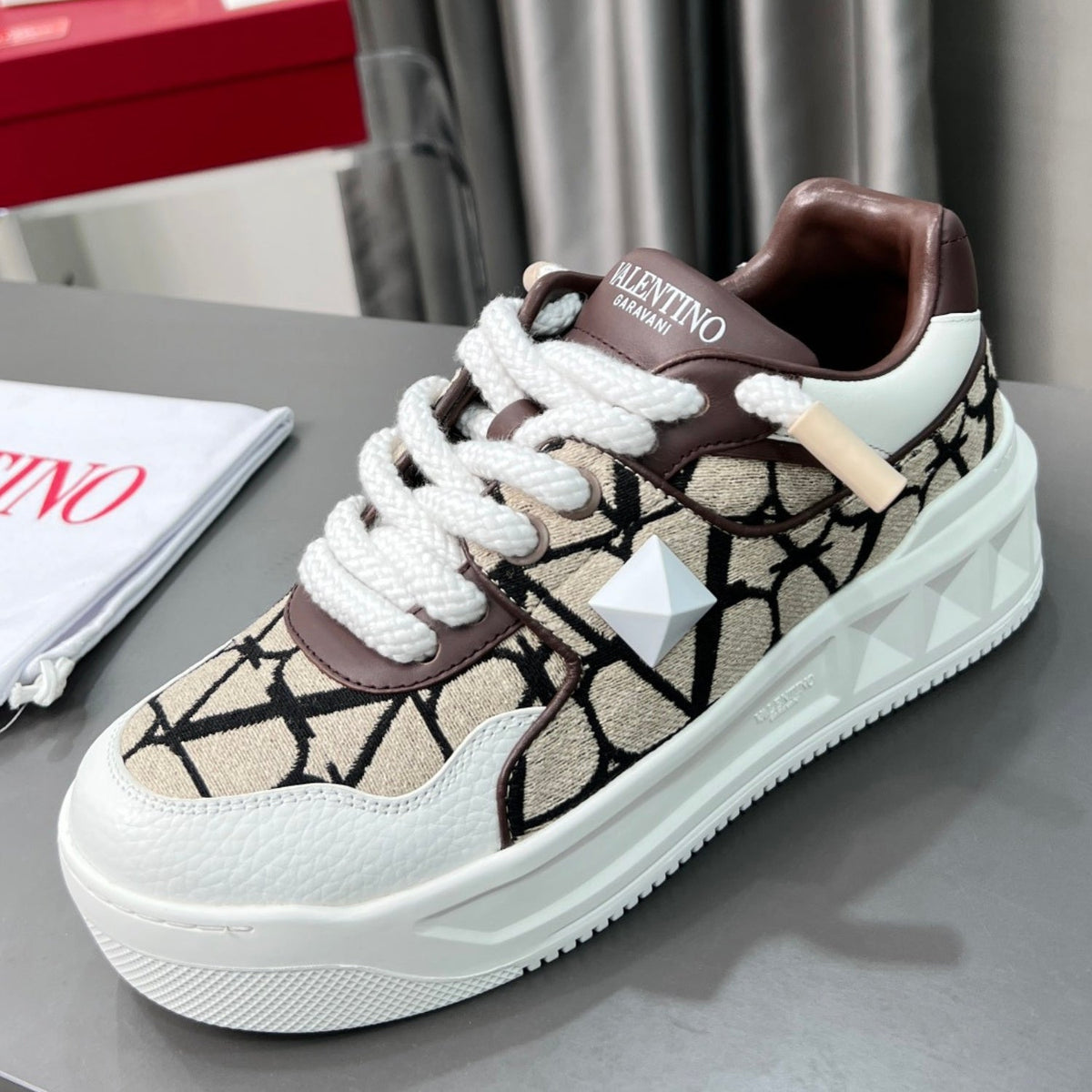 VLT One Stud XL White and Brown Leather Sneakers