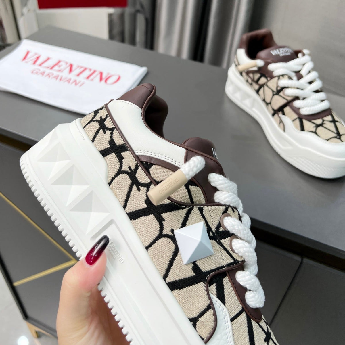 VLT One Stud XL White and Brown Leather Sneakers