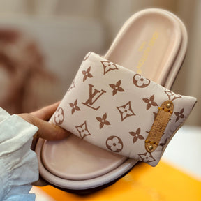 Lv pool pillow flat comfort Beige flip flops