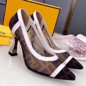 FND Canvas Pumps with white and black leather and 8cm heel
