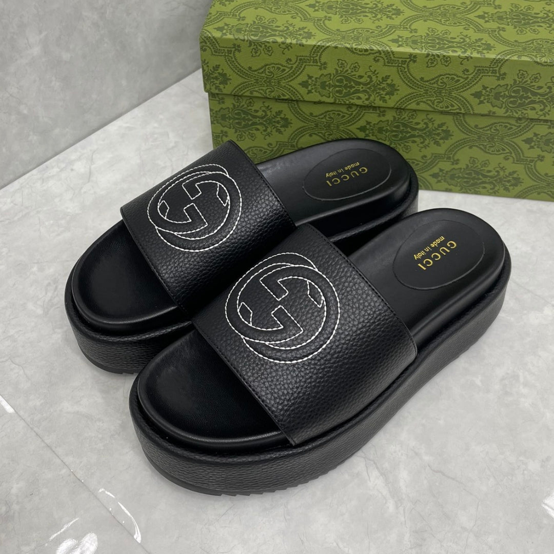 GG Platform Slider Sandal in Black Leather with Interlocking