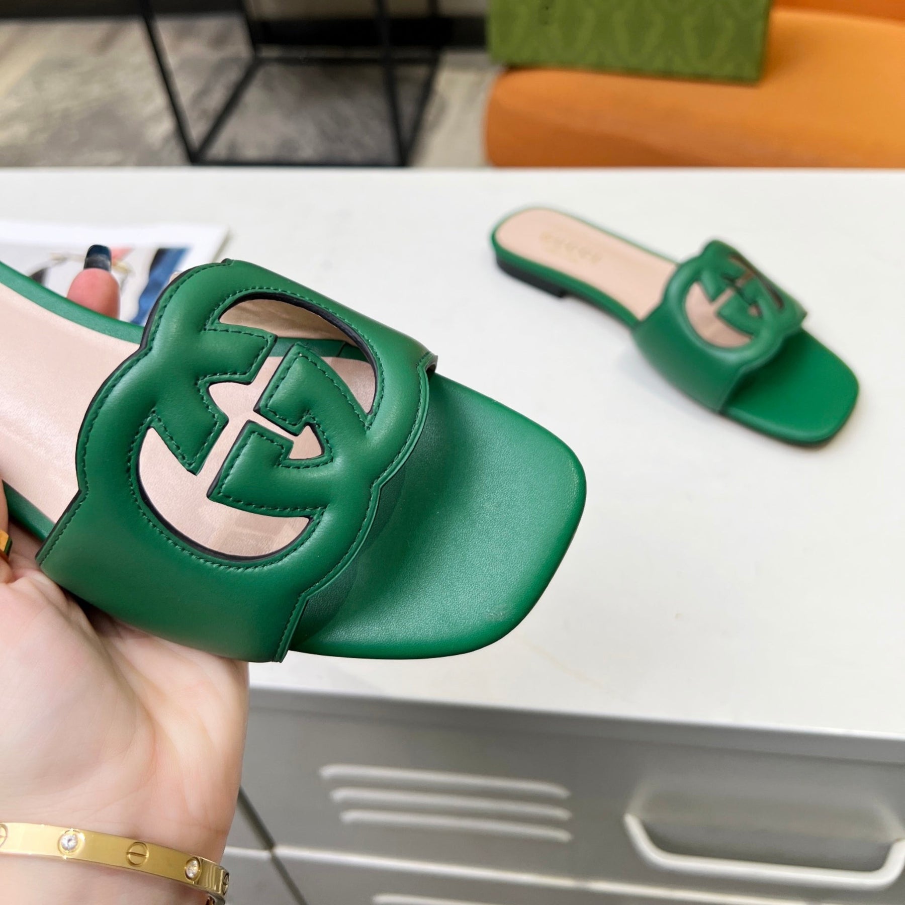 GG Leather Sandal with GG Interlocking Green