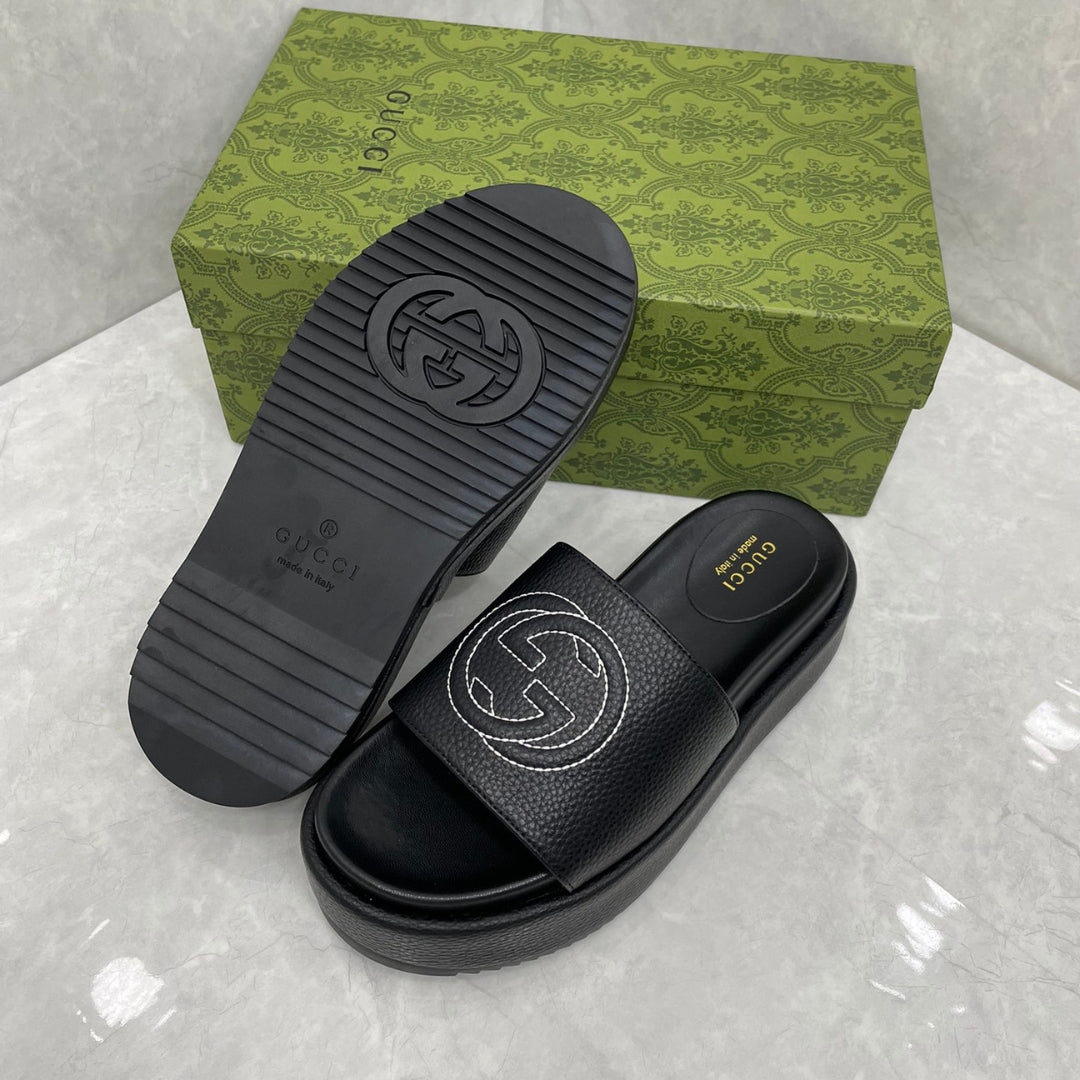 GG Platform Slider Sandal in Black Leather with Interlocking