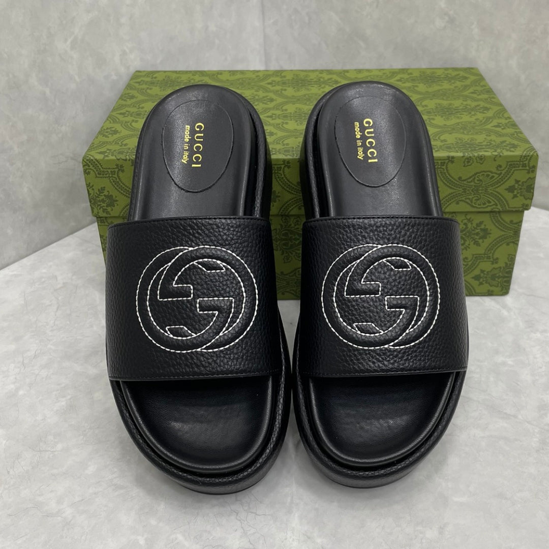 GG Platform Slider Sandal in Black Leather with Interlocking