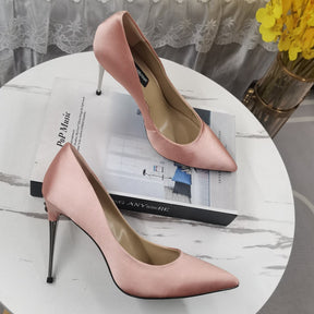 DG Rosê Pump with Logo on 10.5cm heel