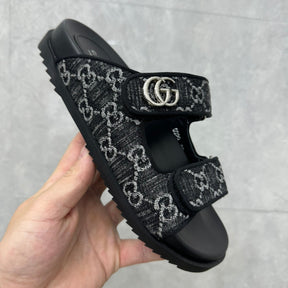 GG Slider Sandal with Double in black with gray details
